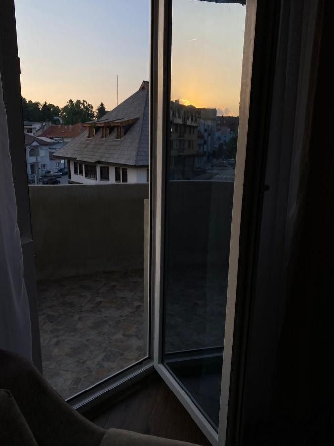Vila Centar Mb Bed & Breakfast Sjenica Exterior foto