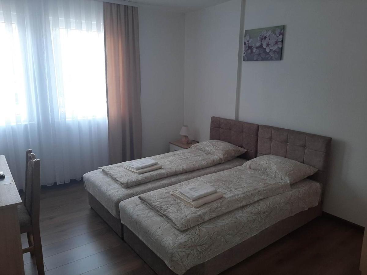 Vila Centar Mb Bed & Breakfast Sjenica Exterior foto